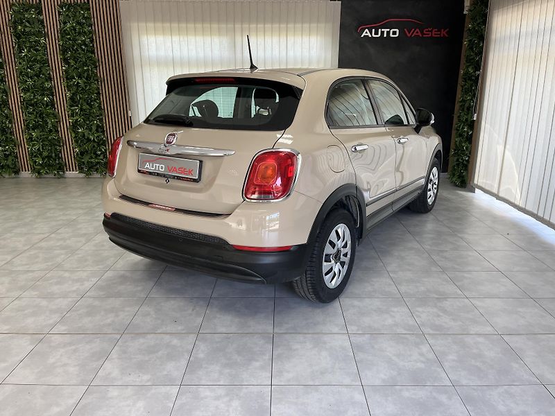 Fiat 500X 1.6 i ČR 1.MAJ.SERVIS 14000 km - fotka 11 z 25