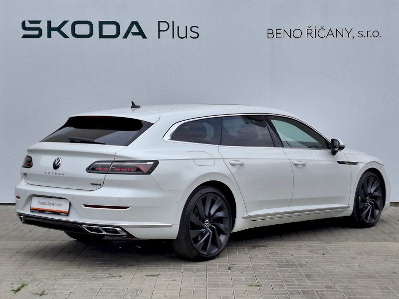 Volkswagen Arteon (2023) Shooting Brake R-Line DSG 4x4 - fotka 2 z 35
