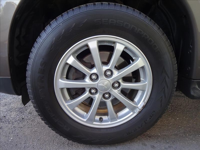 Mitsubishi ASX 1,6 i 85kW - fotka 44 z 52