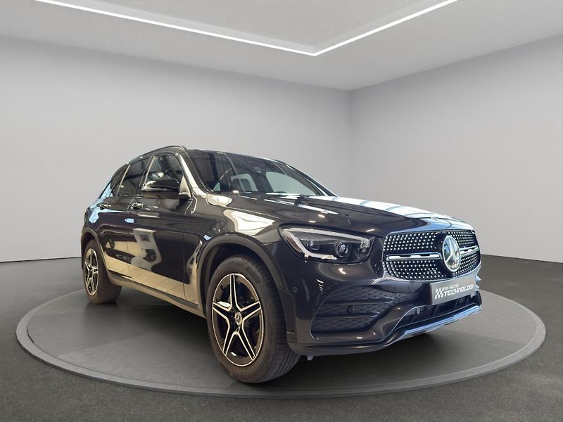 Mercedes-Benz GLC (2019) 300 4MATIC - fotka 3 z 22