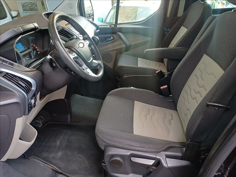 Ford Tourneo Custom 2,2 Titanium,L2,1maj,motor 119 - fotka 11 z 28