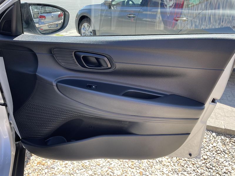 Hyundai Bayon 1,2i/62kW - Comfort Club - fotka 37 z 56