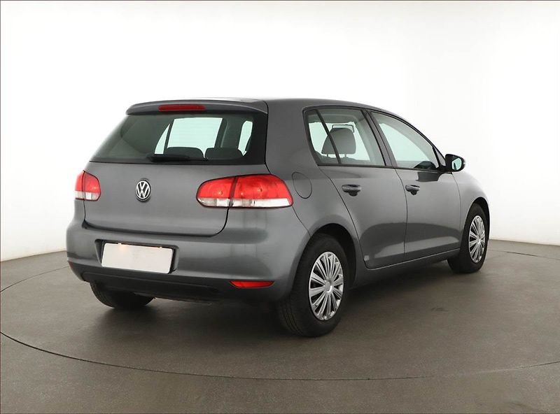 Volkswagen Golf (2012) 1.2 TSI, Tempomat - fotka 5 z 11