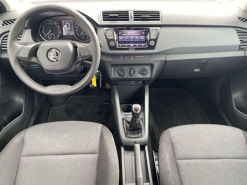 Škoda Fabia (2022) Combi 1.0 TSI Active - fotka 5 z 28