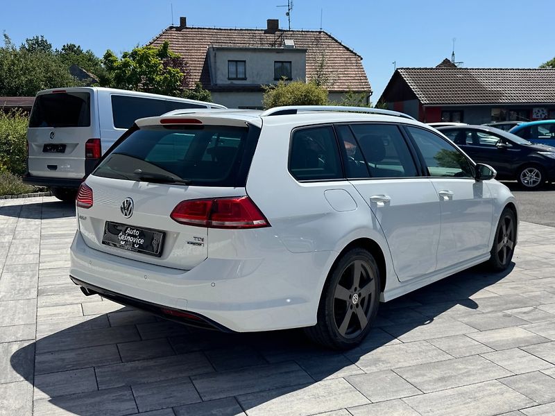 Volkswagen Golf (2016) R-line 1.6TDI 81kW - fotka 5 z 28