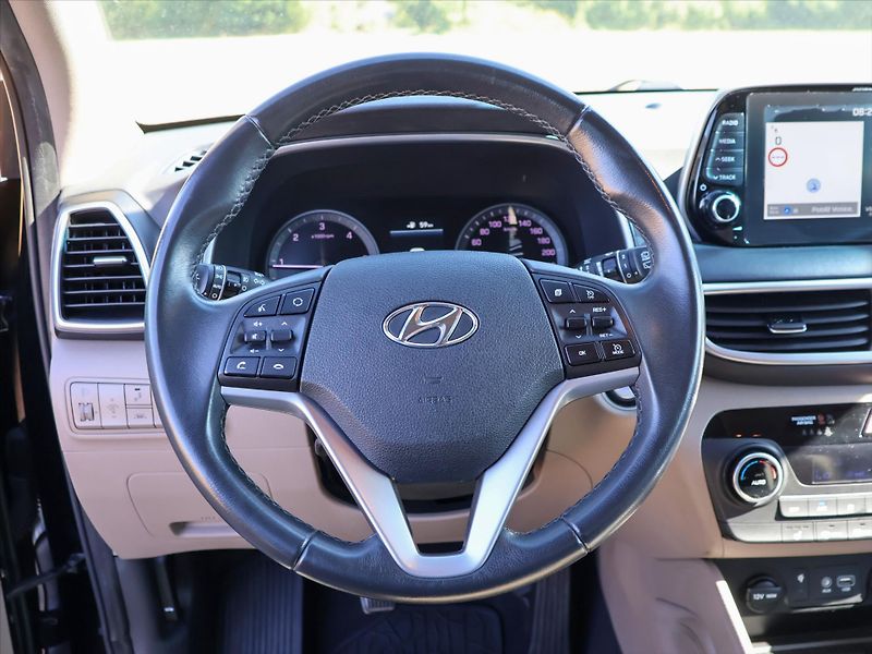 Hyundai Tucson 1,6 CRDI 100 kW 4x4 LED CZ - fotka 17 z 35