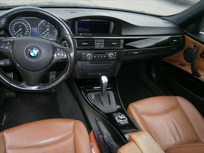BMW Řada 3 3,0 D  330D XDRIVE - fotka 9 z 12
