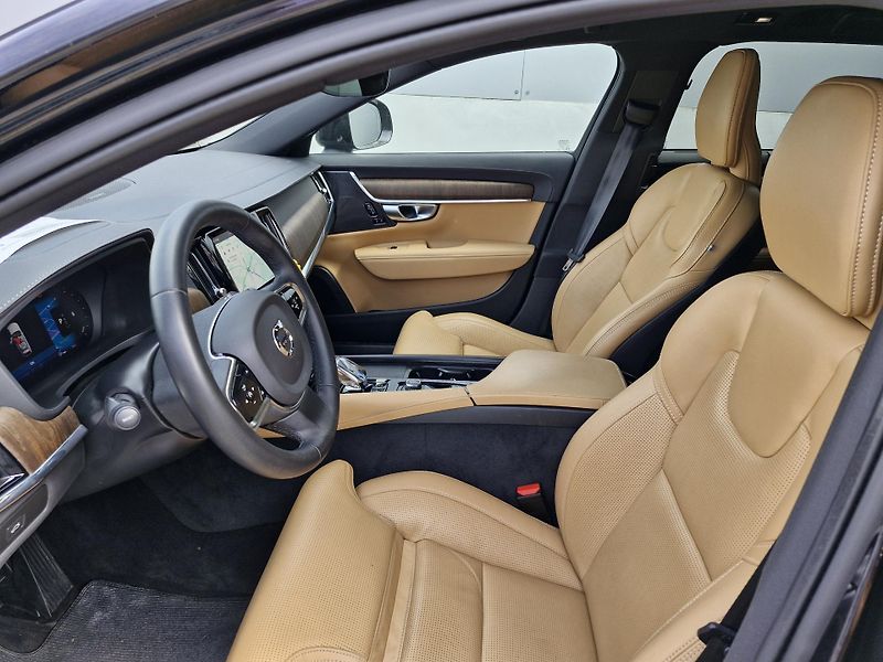 Volvo V90 Cross Country B4 AWD MHY Ultim - fotka 6 z 6