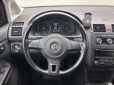 Volkswagen Touran (2015) 2.0TDi, Klima - náhled 11