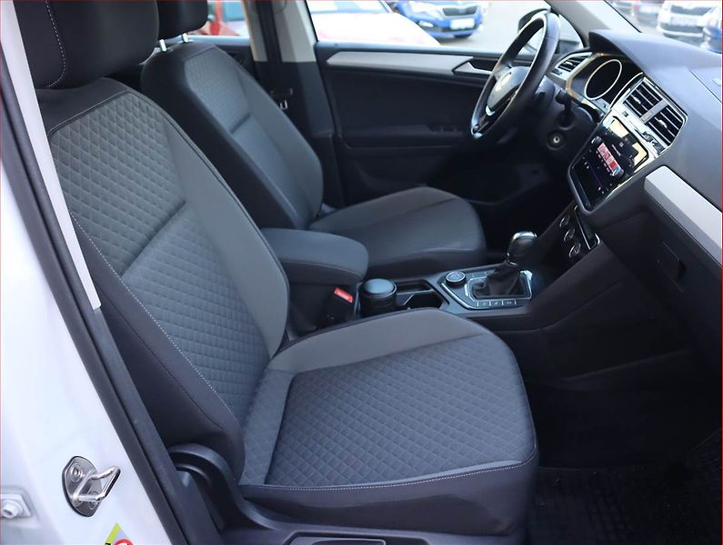 Volkswagen Tiguan (2019) Comfortline 2.0 TSI - fotka 9 z 22