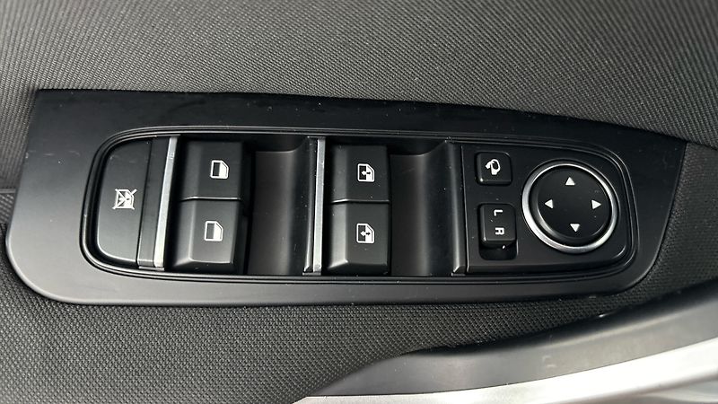 Kia Ceed 1.6 CRDI Top - fotka 20 z 27