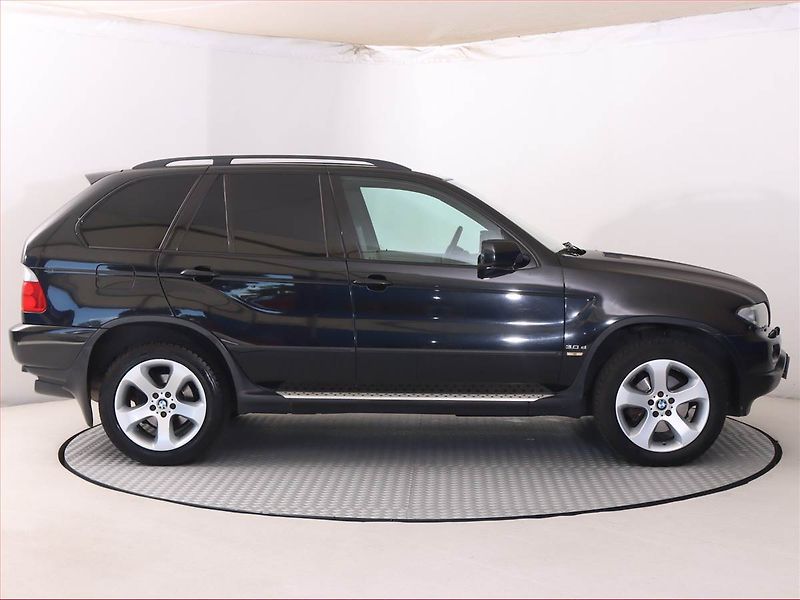 BMW X5 (2005) 3.0d, 4X4, Automat, Navi - fotka 6 z 17