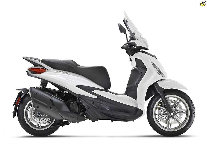 Piaggio Beverly 400 (2026) E5+ - fotka 12 z 13