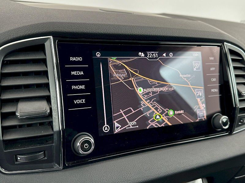 Škoda Karoq (2022) 2.0TDI 110kW Ambition - fotka 11 z 29