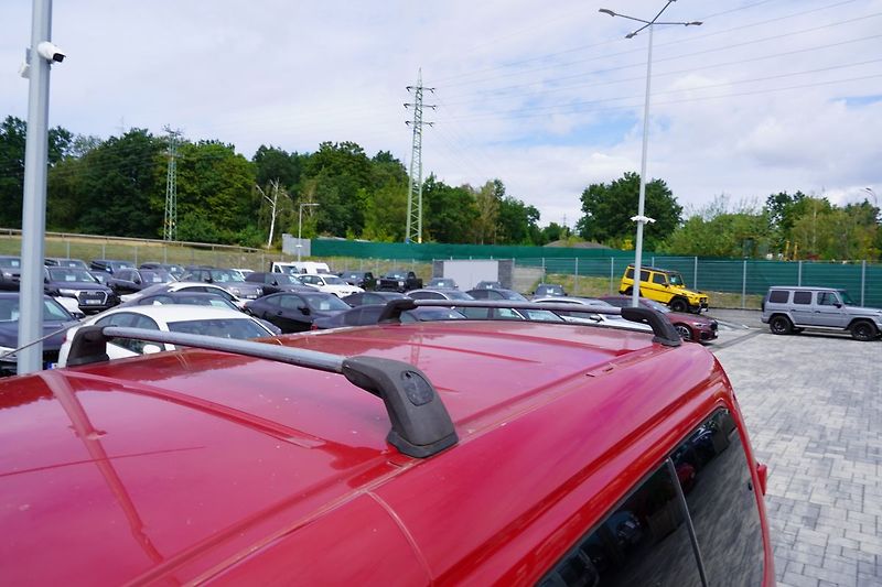 Peugeot Partner 1.4i, ČR, 5 míst - fotka 11 z 26