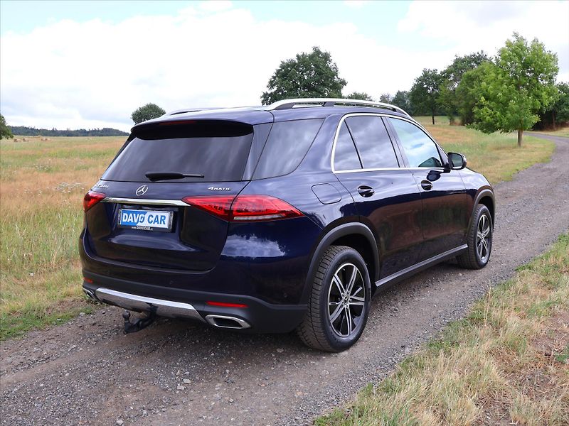 Mercedes-Benz GLE 2,0 300d 200kW Aut. 4M. CZ DPH - fotka 7 z 34