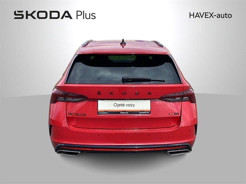 Škoda Octavia (2021) Combi 2.0 TDI DSG RS - fotka 39 z 39