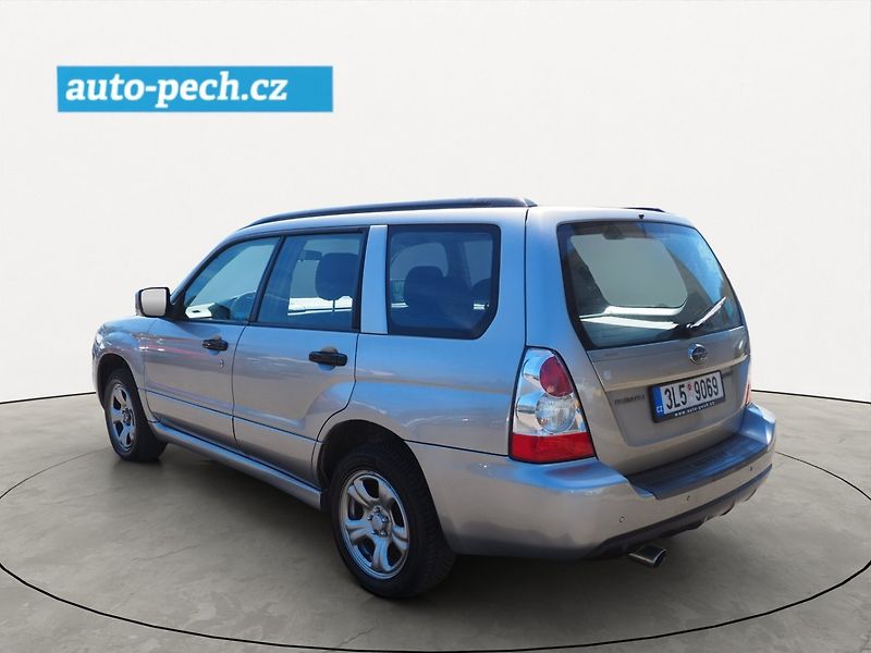 Subaru Forester (2006) 2.0i AWD, Redukce, TOP - fotka 2 z 34