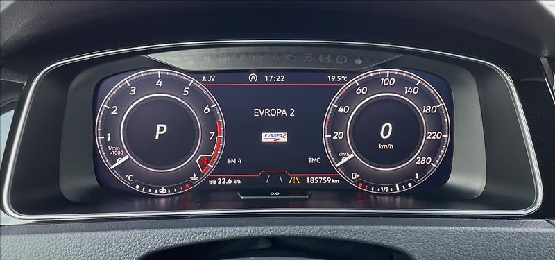 Volkswagen Golf 2,0 GTI  -APR 210kw Performanc - fotka 14 z 27