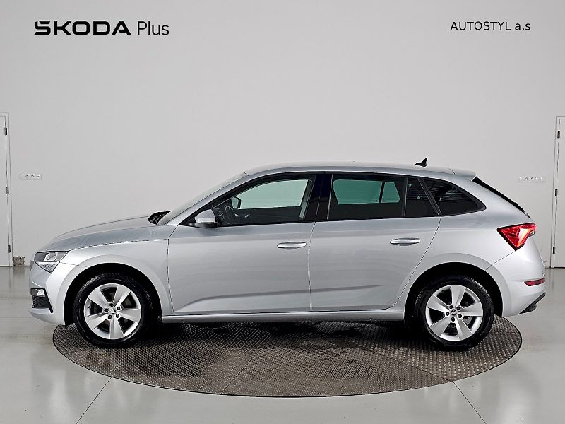 Škoda Scala (2022) 1.0TSI 81kW Ambition - fotka 3 z 27