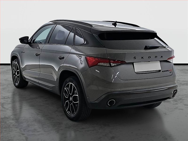 Škoda Kodiaq (2022) 2.0 TSI 4x4 - fotka 4 z 17