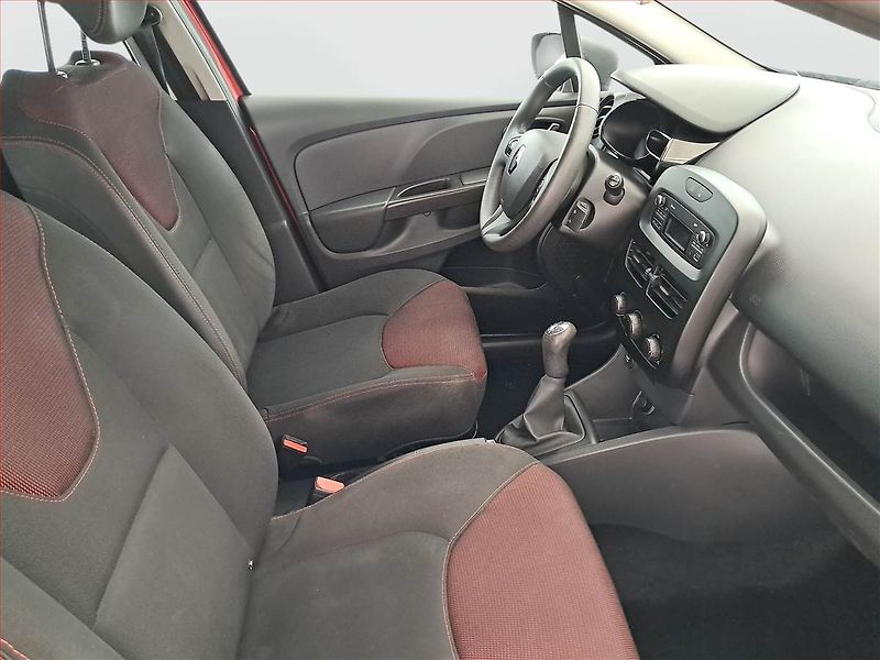Renault Clio (2012) 1.2 16V, nová STK, slušný stav - fotka 9 z 18