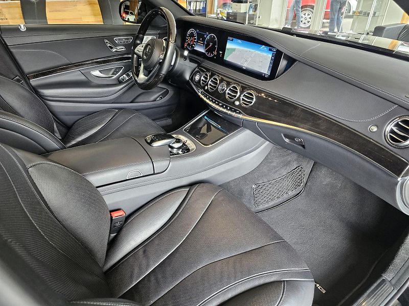 Mercedes-Benz Třídy S S350d 4Matic AMG Line - fotka 12 z 34