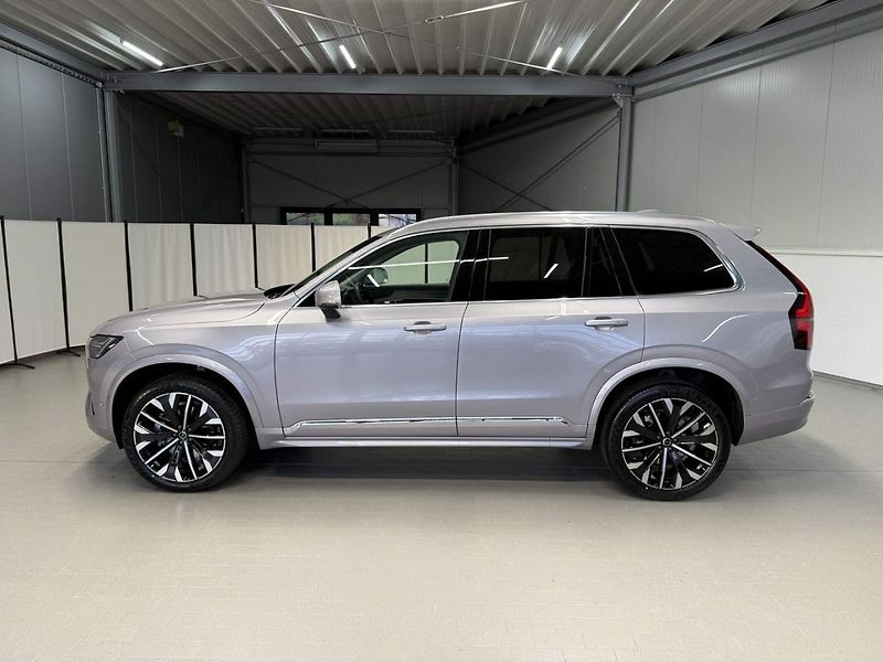 Volvo XC90 (2026) B5 2.0L 250+14k AT8 AWD PLUS B - fotka 2 z 6