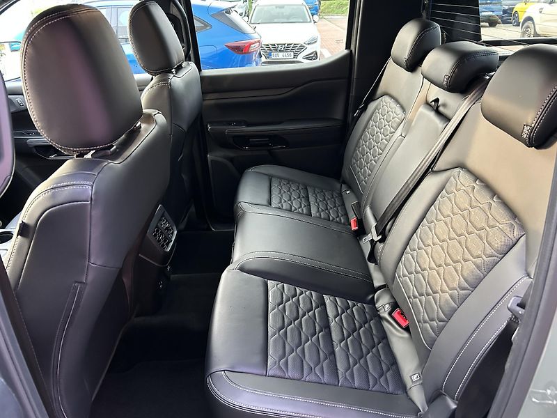 Ford Ranger 3.0 EcoBlue V6 176 kW PLATINUM - fotka 10 z 32