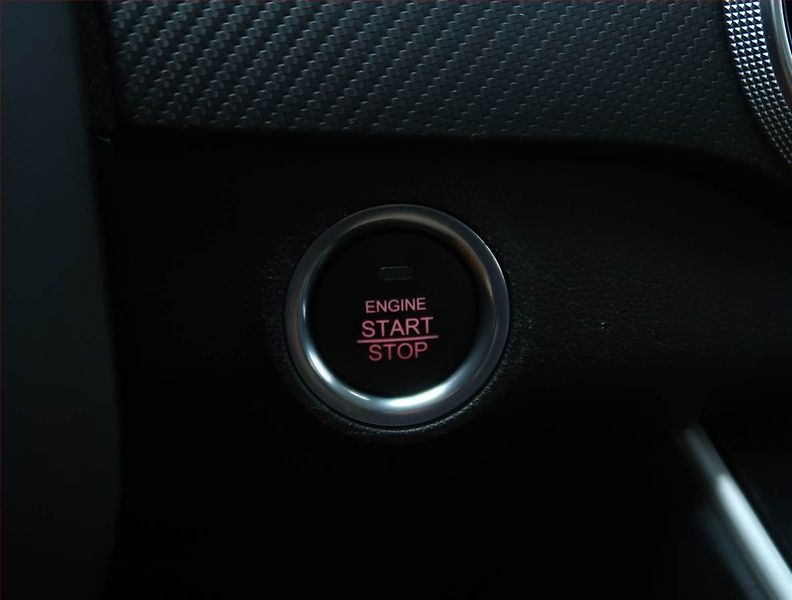 Dongfeng T5 EVO (2024) Luxury 1.5 Turbo - fotka 17 z 27