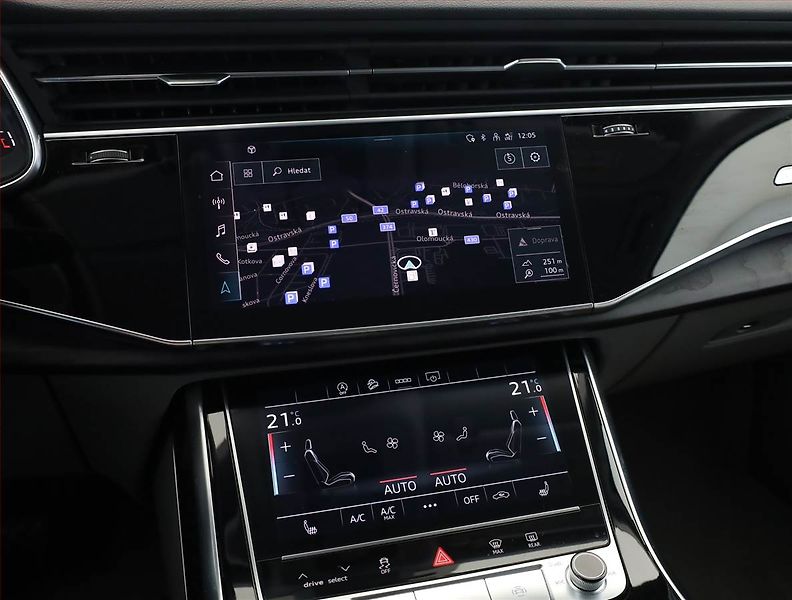 Audi Q7 (2021) 50 TDI - fotka 10 z 21