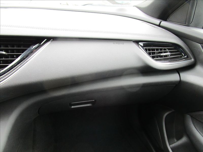 Opel Insignia ST 1.5 CDTi, aut. Klima, LED - fotka 11 z 41