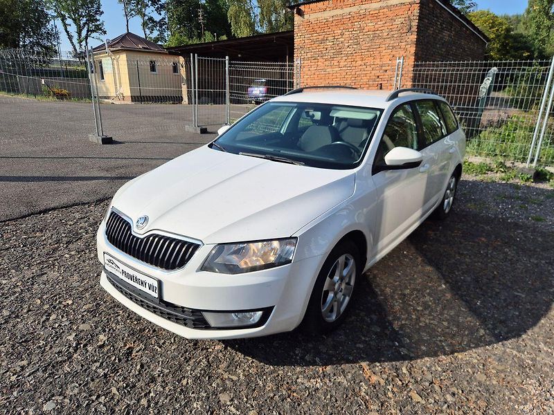 Škoda Octavia (2013) 1.6TDi 77kW , tažné, pěkná - fotka 3 z 24