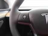 Tesla Model Y (2022) Long Range AWD 79kWh, SoH 92% - náhled 15