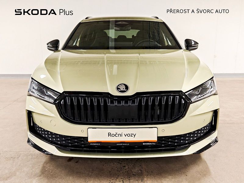Škoda Superb (2025) Combi 2.0 TDI 142 kW DSG 4x4 S - fotka 4 z 33