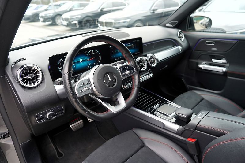Mercedes-Benz GLB 200d 4Matic/AMG/AT/150 PS/Led - fotka 27 z 50