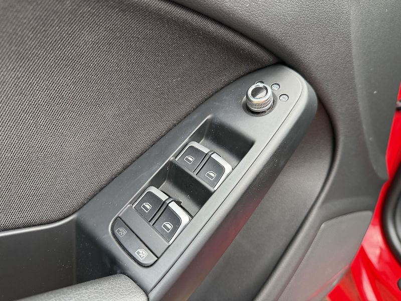 Audi A5 (2014) 2.0 TDI 130kW quattro S line - fotka 16 z 26
