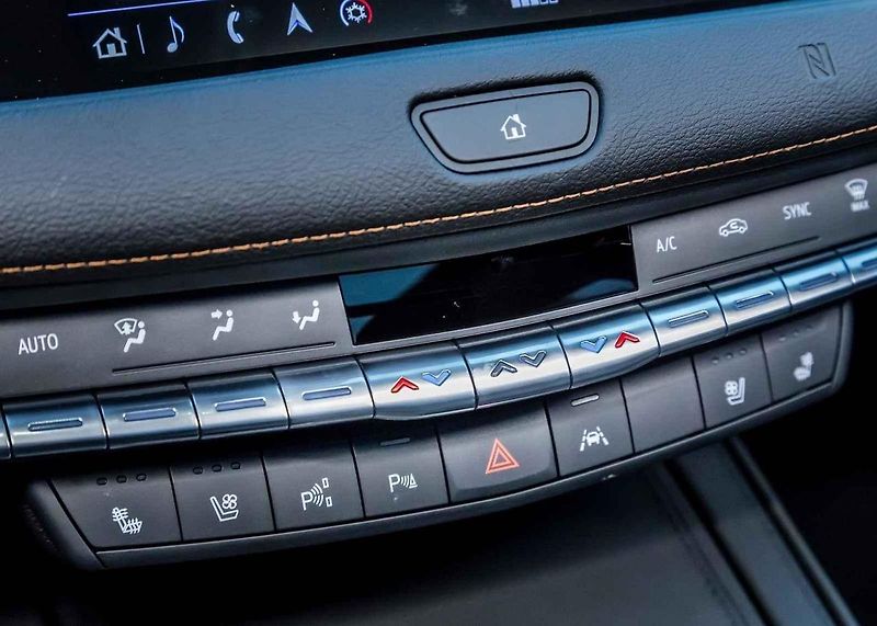 Cadillac XT 4