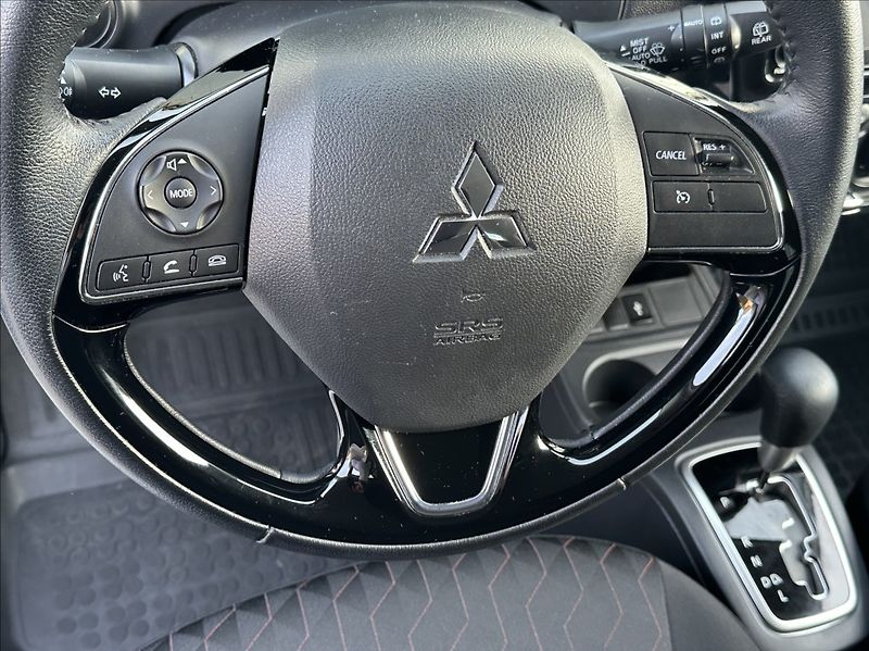 Mitsubishi Space Star 1,2 71PS  Invite A/T - fotka 31 z 53