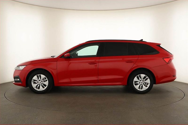 Škoda Octavia (2022) Ambition 2.0 TDI, Automat - fotka 3 z 14