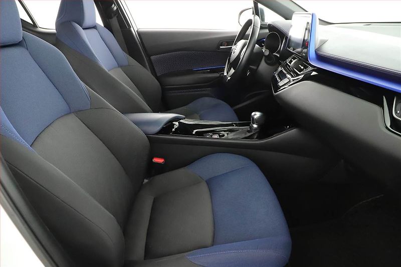 Toyota C-HR (2017) 1.2 Turbo, Automat, Navi - fotka 7 z 16