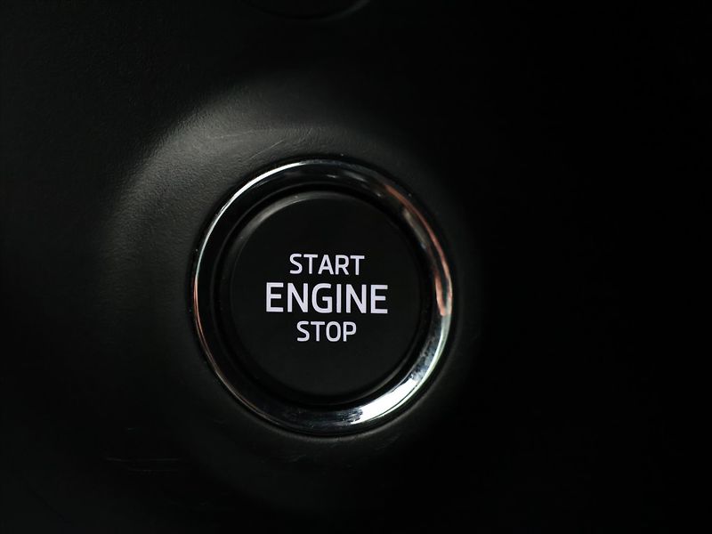 Škoda Karoq 1,5 TSI 110kW DSG Sportline - fotka 20 z 37