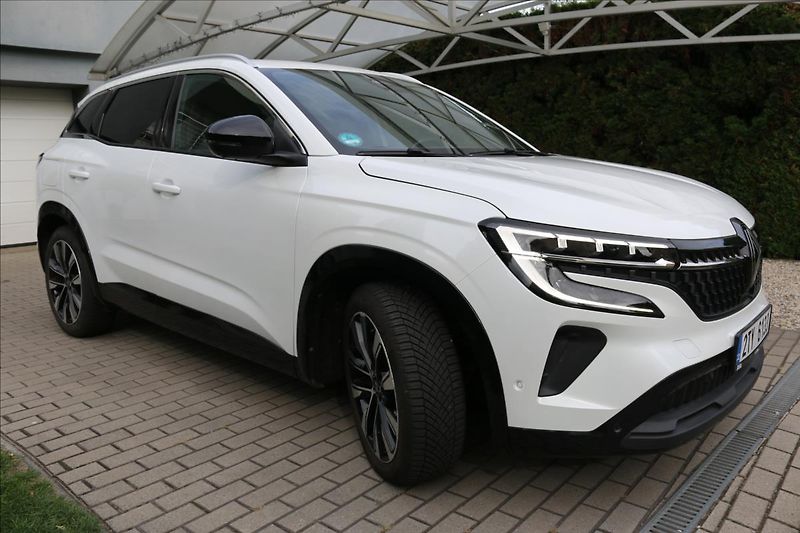 Renault Austral 1,2 e-HYBRID, TAŽNÉ - fotka 3 z 49