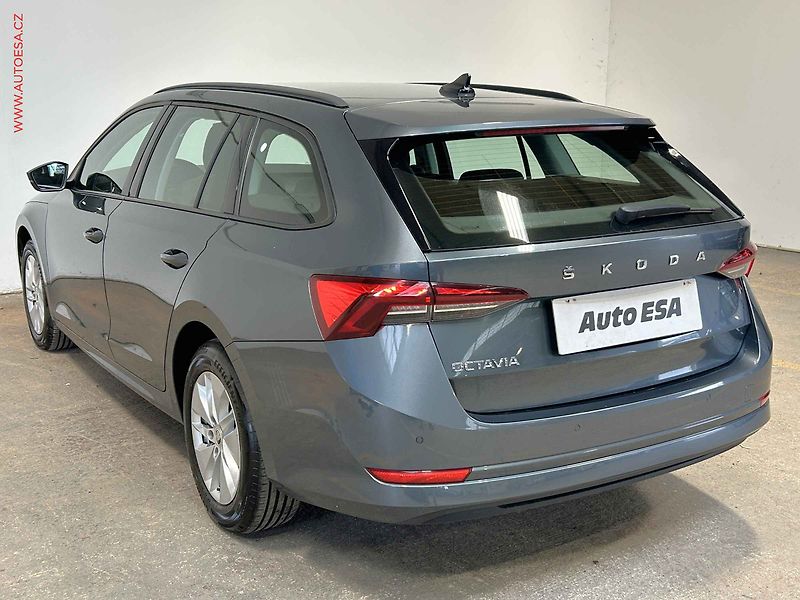 Škoda Octavia (2020) 2.0TDi, LED, navi, kamera - fotka 6 z 17