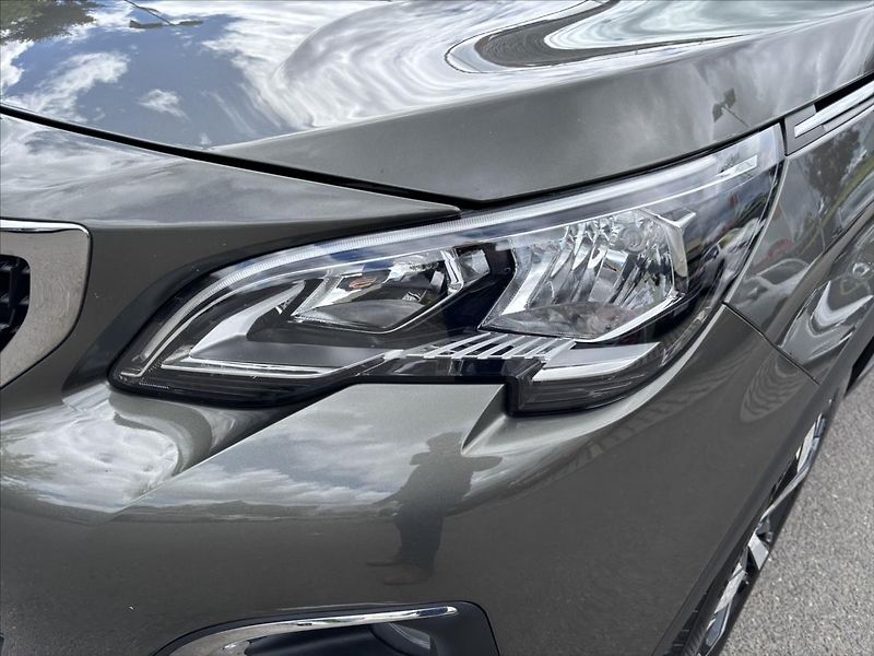 Peugeot 3008 1,2 PT AT 1.ČR PLNÝ SERVIS - fotka 35 z 37