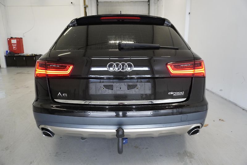 Audi A6  3.0 TDI QUATTRO AUT - fotka 6 z 45