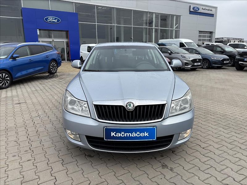 Škoda Octavia 1,9 TDI 77kW Ambiente - fotka 8 z 30