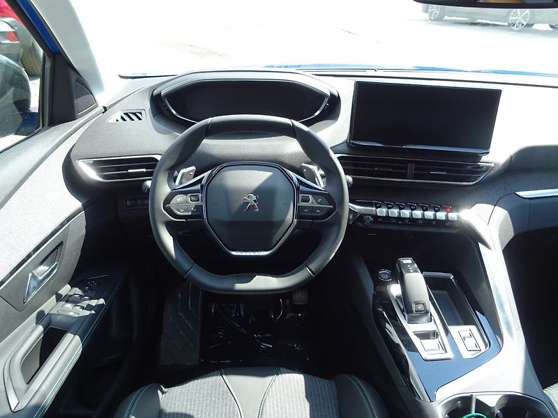 Peugeot 3008 (2023) ALLURE PACK 1.5 BHDi 130 EAT8 - fotka 20 z 49
