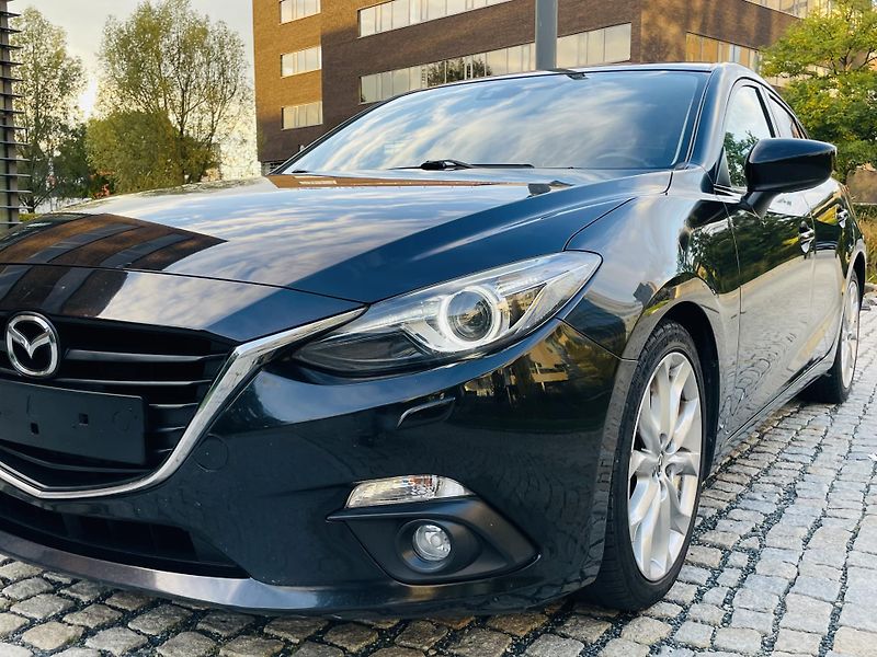 Mazda 3 2.0i MANUÁL VÝHŘEV SENZORY LED - fotka 39 z 40