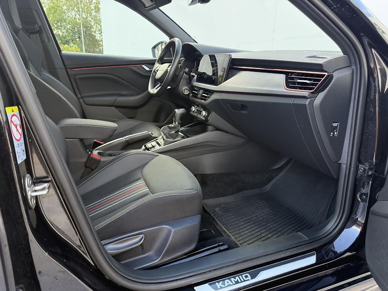 Škoda Kamiq (2025) 1.5 TSI Monte Carlo DSG ČR - fotka 12 z 22